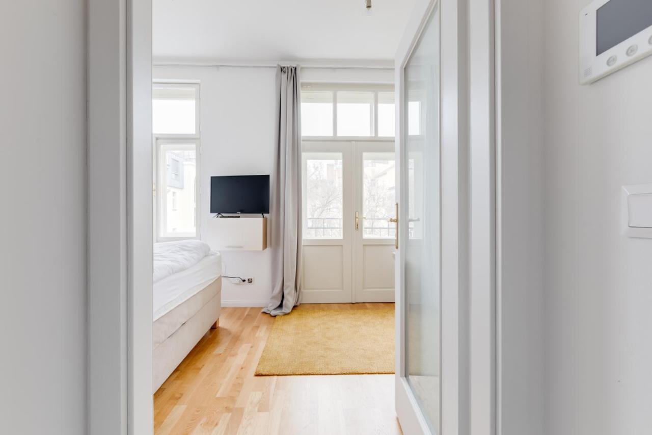 Jt'S Apartments Spanelska Str. Prague Luaran gambar