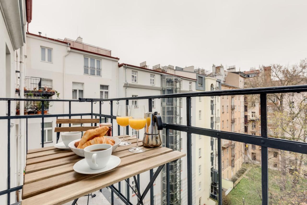 Jt'S Apartments Spanelska Str. Prague Luaran gambar