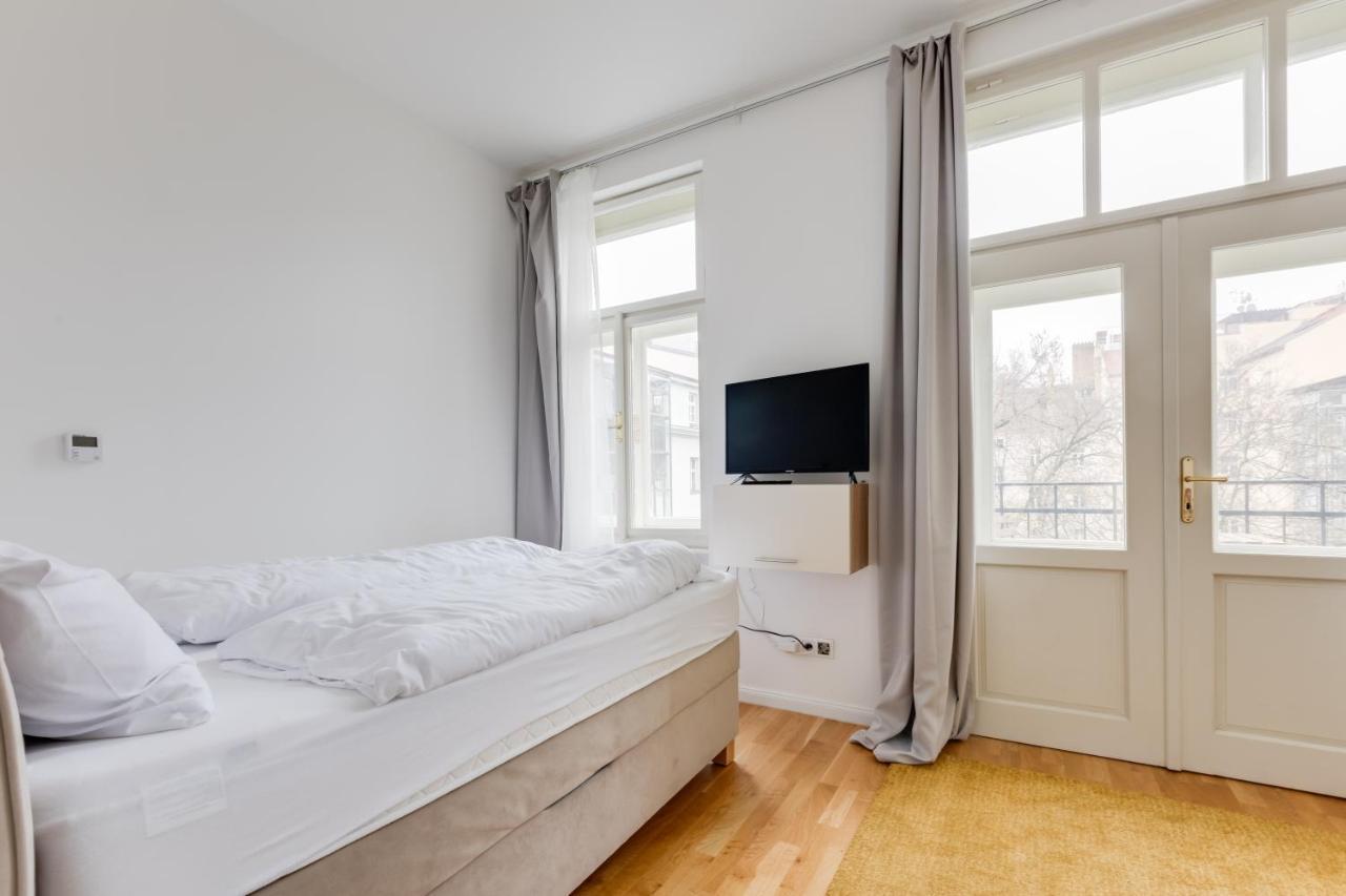 Jt'S Apartments Spanelska Str. Prague Luaran gambar