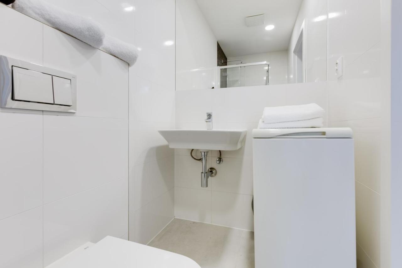 Jt'S Apartments Spanelska Str. Prague Luaran gambar